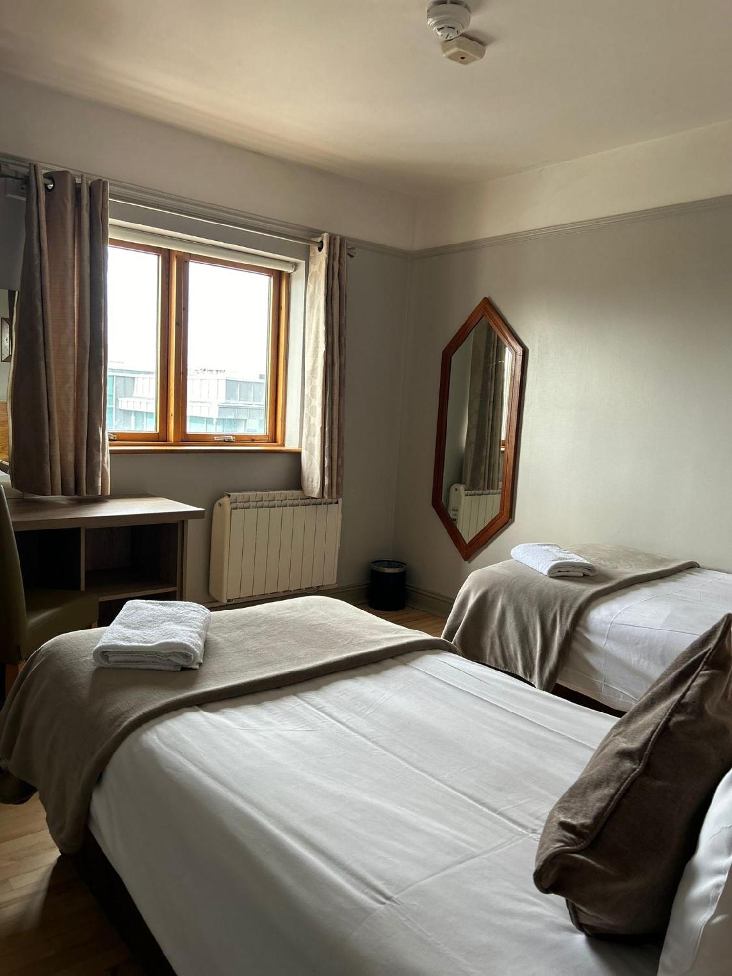 Gogartys Temple Bar Apartments Dublino Esterno foto